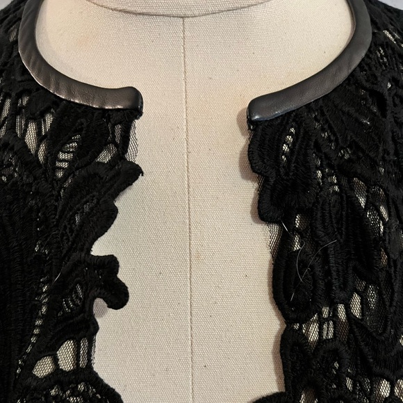 RALPH LAUREN BLACK LABEL THORA LACE DUSTER - Picture 6 of 7